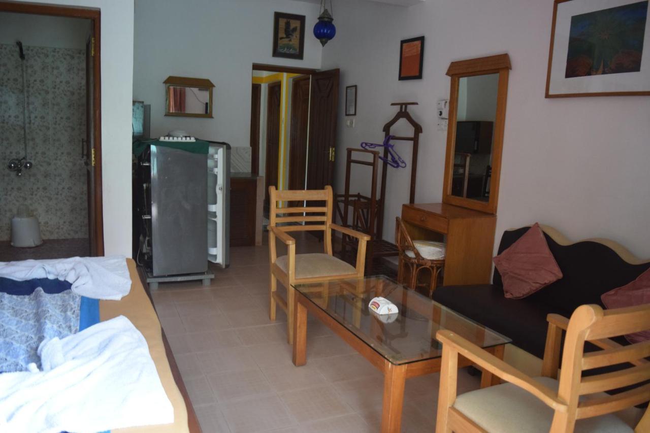 Bribon Guest House Calangute Bagian luar foto