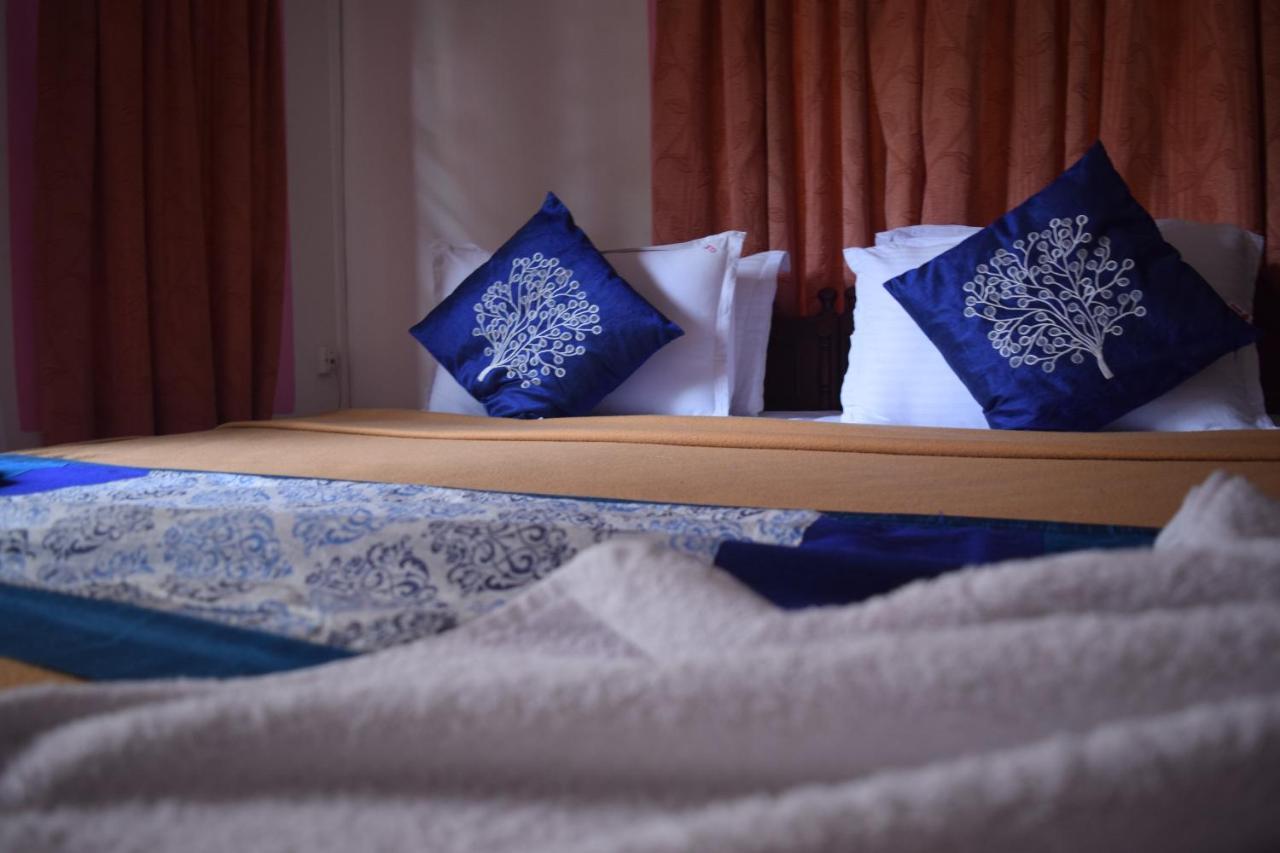 Bribon Guest House Calangute Bagian luar foto